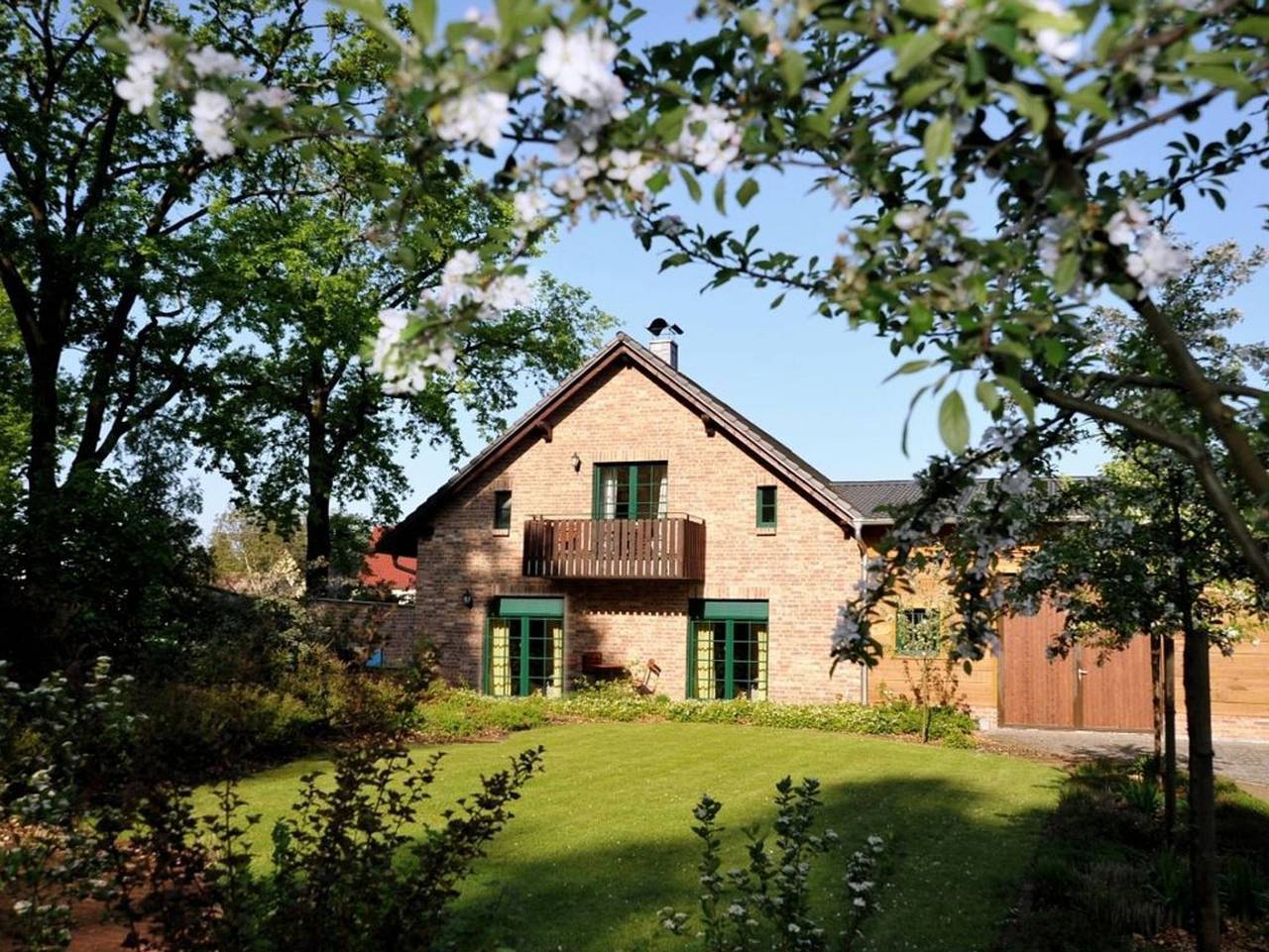 Ganze Ferienwohnung, Kastanienhof - Fewo Malinka, Schlafr., Wohnr., Küche, Du/Wc in Burg (Spreewald), Lausitz