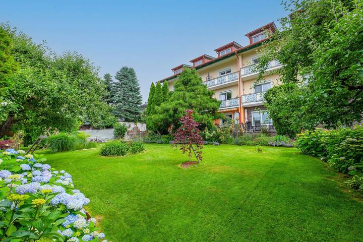 Ferienwohnung für 3 Personen, mit Seeblick und Garten sowie Ausblick und Pool, kinderfreundlich am Millstätter See - 2