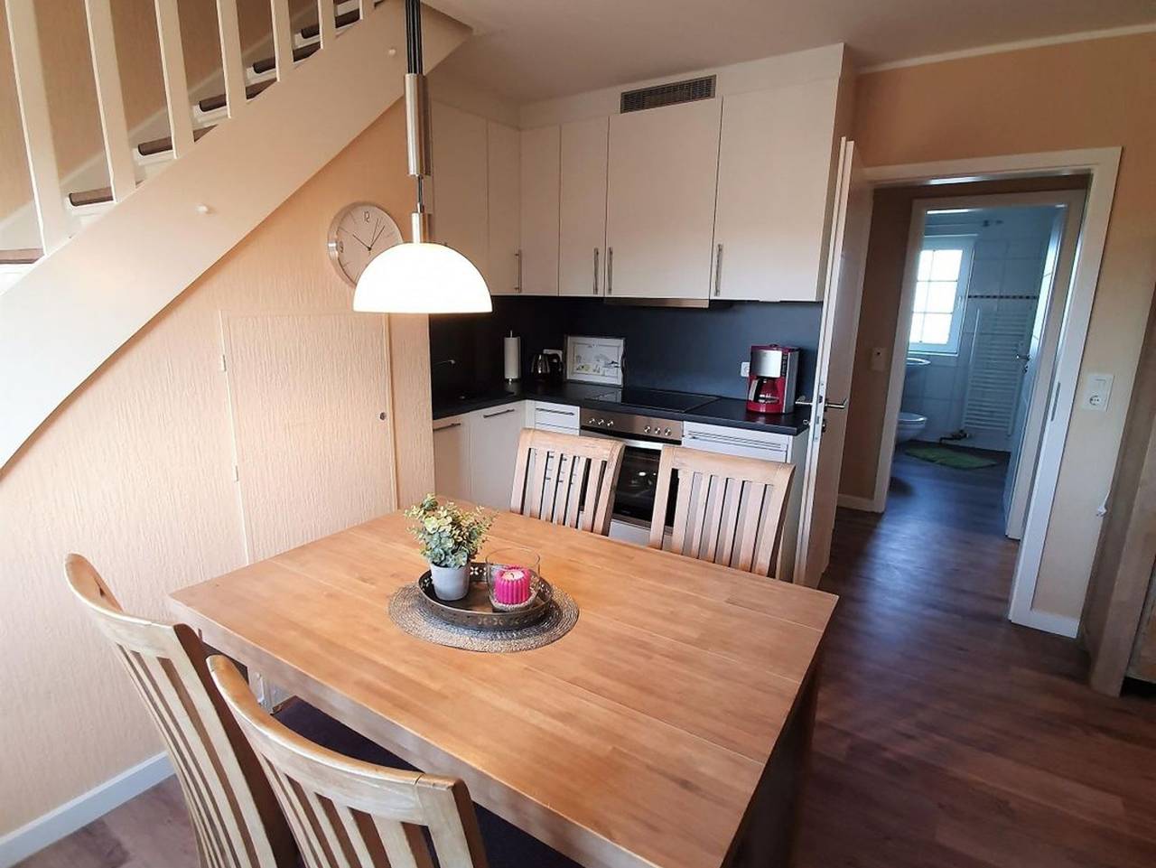 Ganze Ferienwohnung, Poseidon - Ferienwohnung Poseidon auf Föhr: Balkon, Garten, Parkplatz, Wlan in Wrixum, Föhr