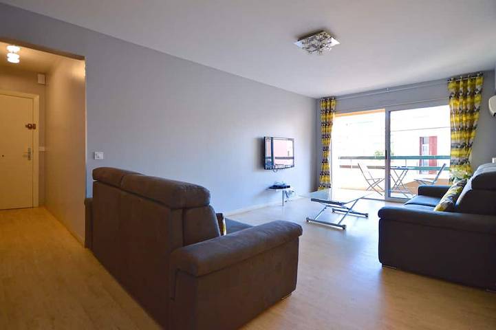 Ganze Wohnung, Wohnung im herzen von juan les pins in Juan-les-Pins, Antibes