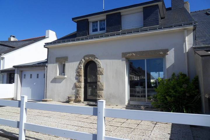 Gîte pour 10 personnes dans Plage du Courégant