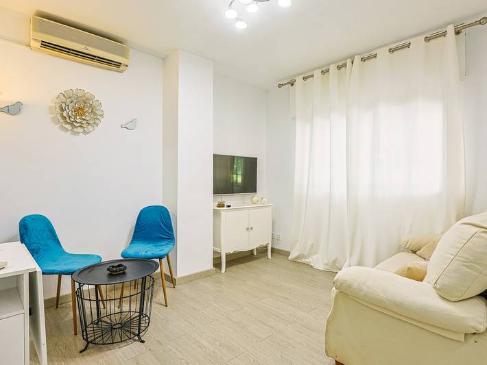Apartamento entero, Apartamento con aire acondicionado en Nervión in Nervión, Sevilla