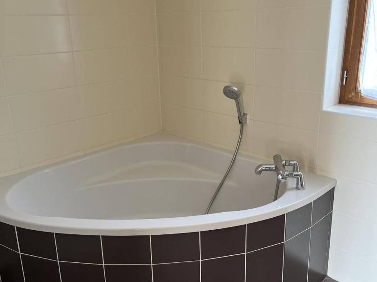 Casa La Huzarde en Montbeugny para 4 pers. con mascotas permitidas y aparcamiento in Montbeugny, Allier (desambiguación)