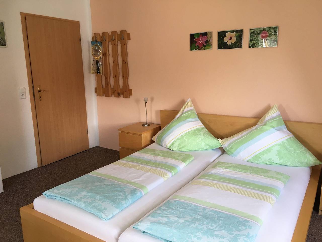 Ganze Ferienwohnung, Ferienwohnung 2 in Briesnitz, Dresden