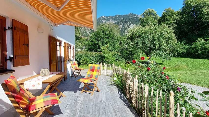 Ferienwohnung für 2 Personen, mit Terrasse und Garten in Bad Oberdorf
