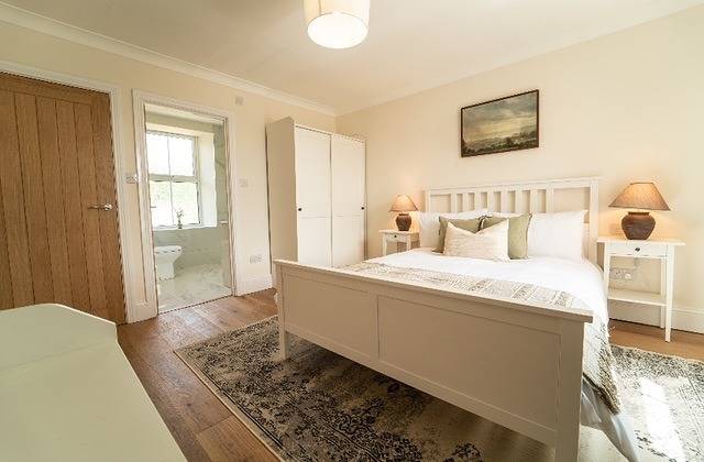 Holiday rental for 8 people, with hot tub and garden, child-friendly in North East England