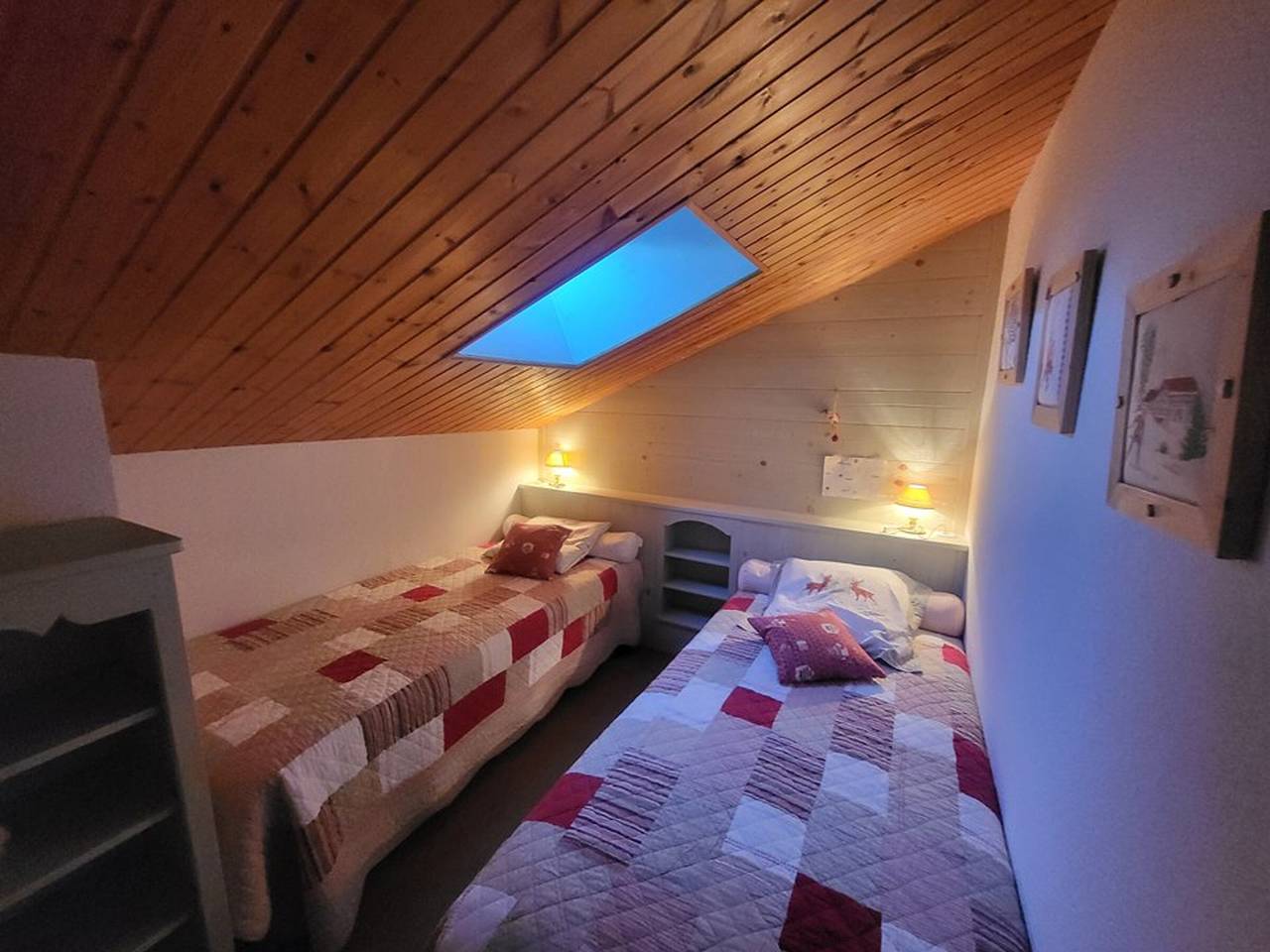 Appartement entier, Superbe appartement 3 chambres sur les pistes de Montgenèvre, parking inclus in Montgenèvre, Région de Briançon