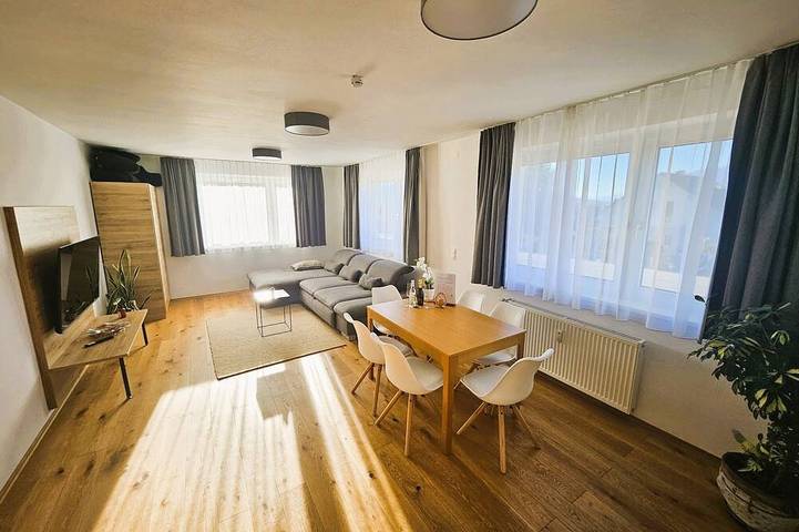Ferienwohnung für 6 Personen, mit Terrasse und Garten in Villach