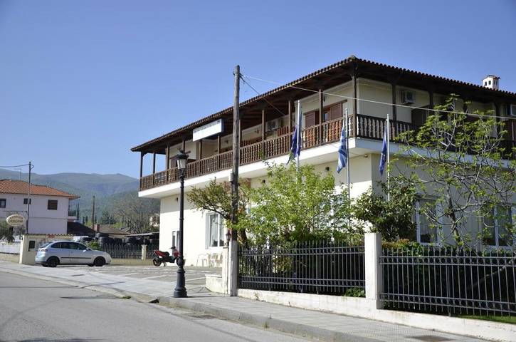 Gîte pour 3 personnes, avec vue ainsi que jardin et terrasse, animaux acceptés dans Vergina - 2