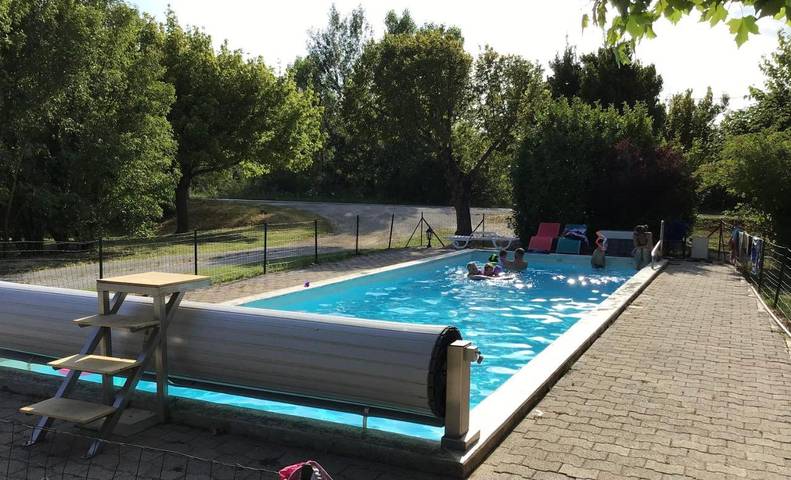 Casa de vacaciones para 8 personas, con jardín además de piscina y vistas, Familias con niños - 1