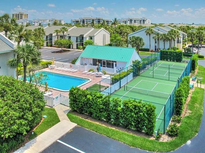 Vacation rental for 4 people, with pool and terrace in Fort Pierce