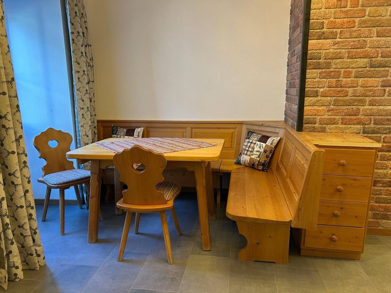 Vakantieappartement 'Marlies' met bergzicht, privéterras en wifi, foto 13
