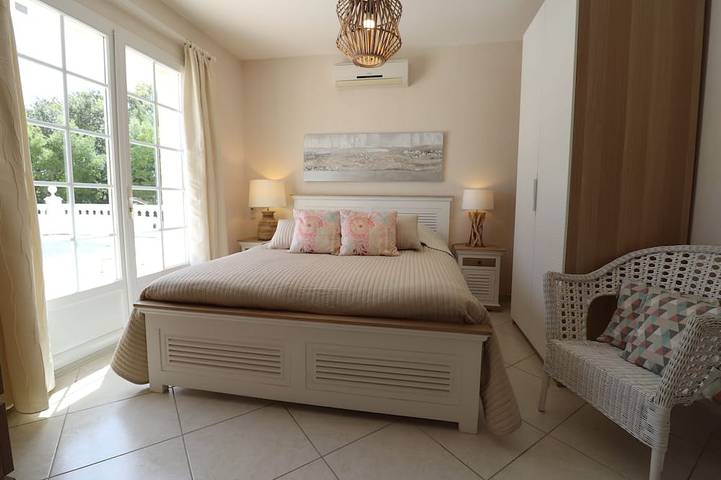 Location de vacances pour 7 personnes, avec jardin à Méjannes-le-Clap - 3