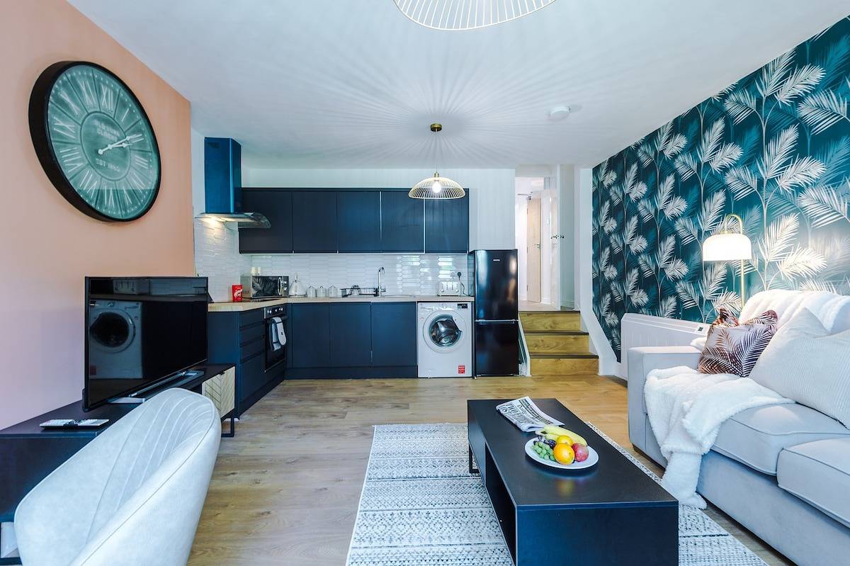 Entire holiday apartment, The Anchorage Apartments - No.5 in Llandudno, Conwy region