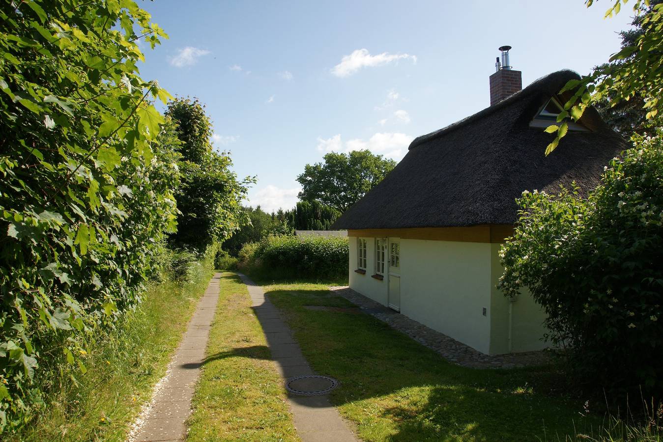Holiday Home 'Kate Unter Reet Im Grünen' with Private Terrace, Private Garden and Wi-Fi in Buchholz (Dithmarschen), Michaelisdonn and surroundings