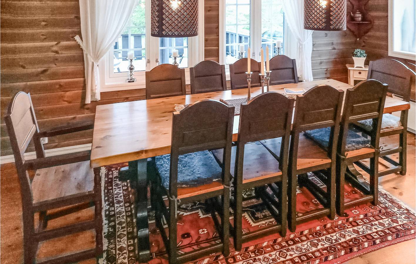 Feriehus for 11 personer med terrasse in Gautefall, Drangedal 