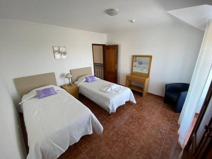 Casa rural para 3 personas, con balcón y vistas en Ericeira - 2