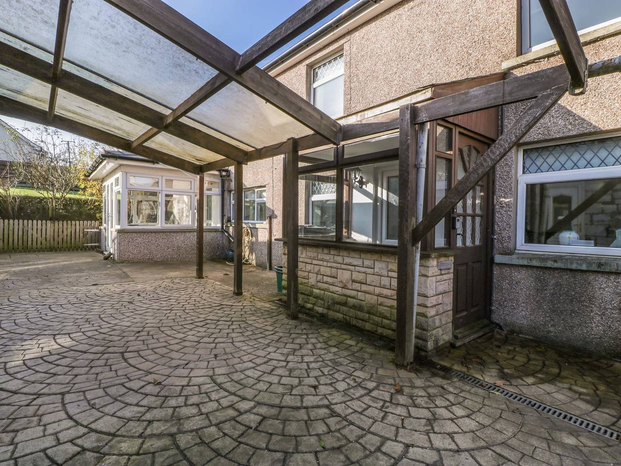 Rose Cottage in Gloucestershire