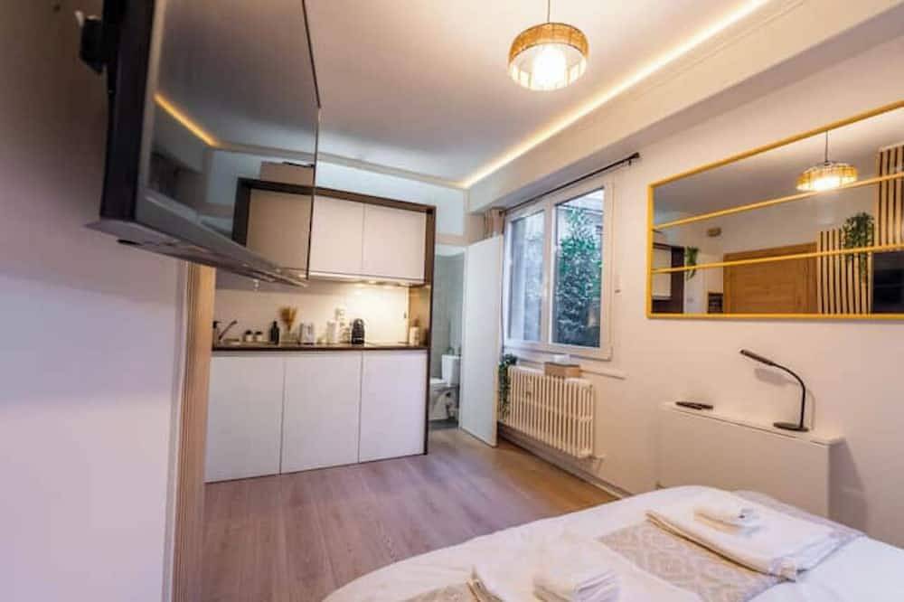 Apartamento entero, Cosy Studio - Near train station - Netflix - Led ambiance in Annemasse, Región de Saint-Julien-en-Genevois