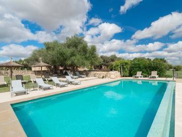 44336 Cases D'Alcudiarrom in Vilafranca de Bonany, Mallorca Inselmitte für 13 