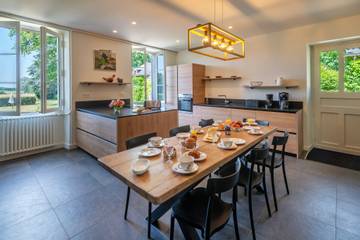 Villa for 14 People in Val-du-Layon, Loire Valley, Photo 2