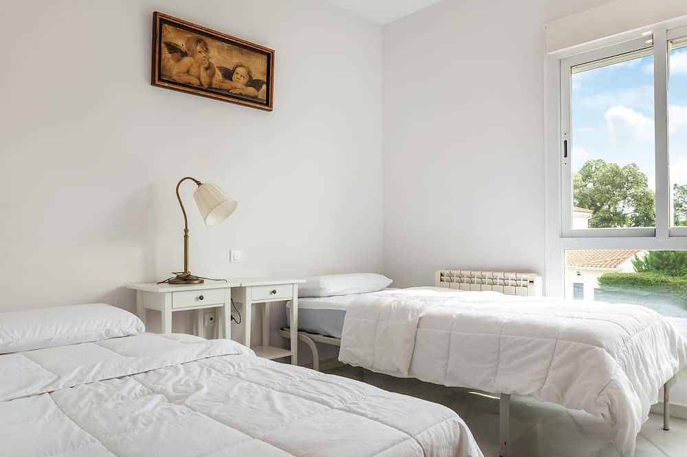 Beautiful home in Bollullos de la Mitaci in Bollullos de la Mitación, Sevilha Província