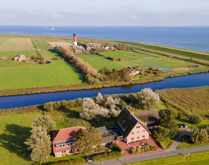 Hotel für 2 Personen, mit Terrasse und Garten sowie Ausblick in Pellworm