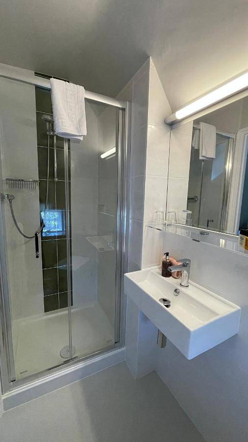 Chambre d’hôte pour 3 personnes, avec vue ainsi que jardin et terrasse dans Canterbury - 4