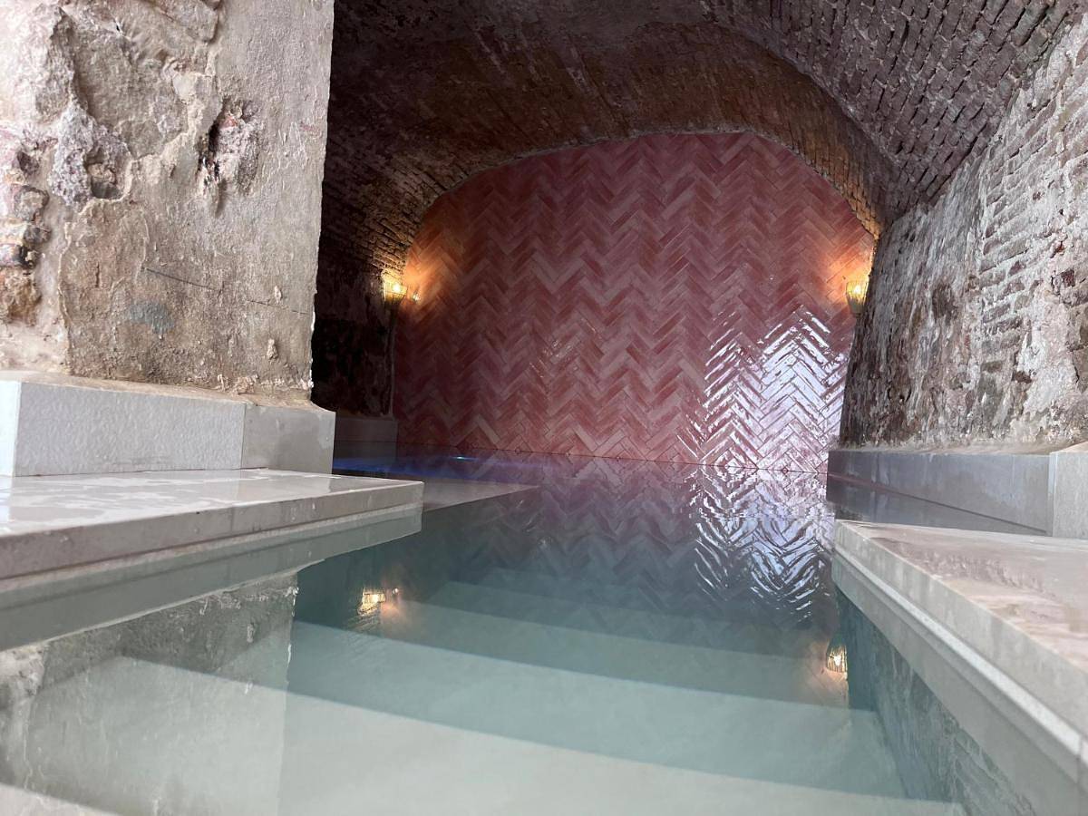 Apartamento entero, The Nest Masia Can Tiranasi Relájate y Disfruta Escapada con Encanto Cerca de Barcelona- in Badalona, Barcelonés