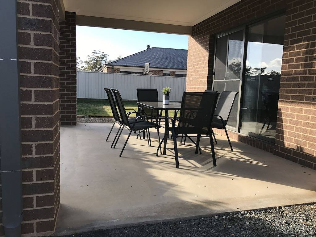 Quiet Residential area with a park next door in Moama, New South Wales