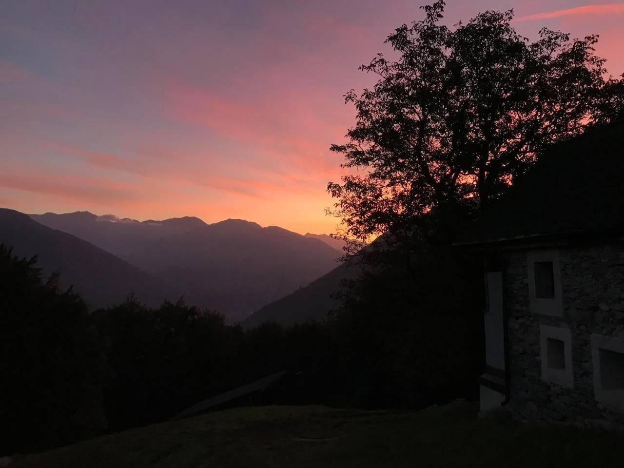 Chalet mit Bergblick in Centovalli, Tessiner Alpen