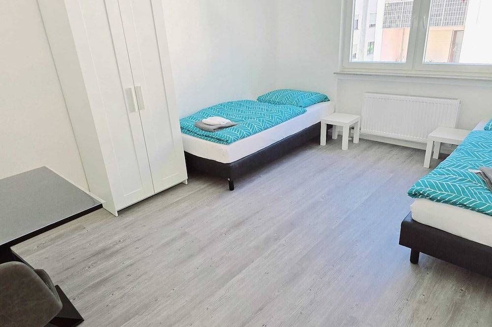 Ganze Wohnung, Apartments Efde Gmbh Ferienwohnung - Apartment mit 3 Schlafzimmern Gilden 1321 in Heilbronn, Kurpfalz