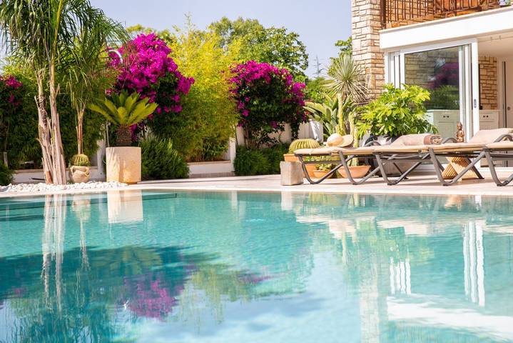 Maison de vacances pour 12 personnes, avec piscine et jardin à Tricase