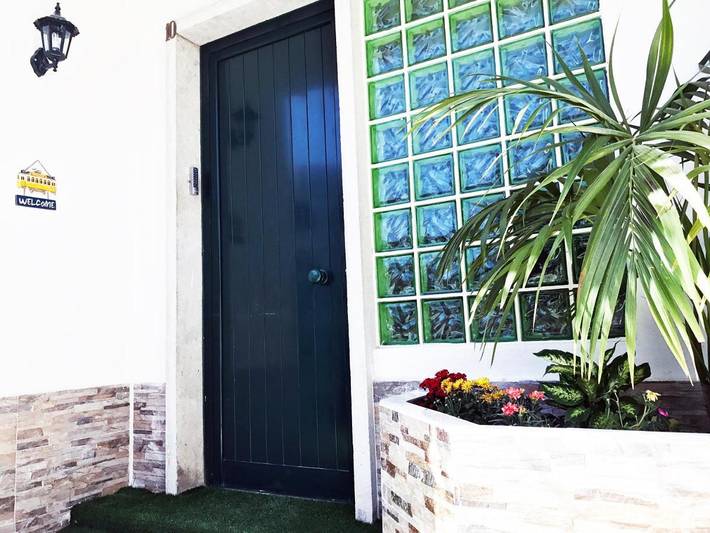 Maison d’hôte pour 2 personnes, avec terrasse ainsi que jardin et jacuzzi à Lisbonne - 4