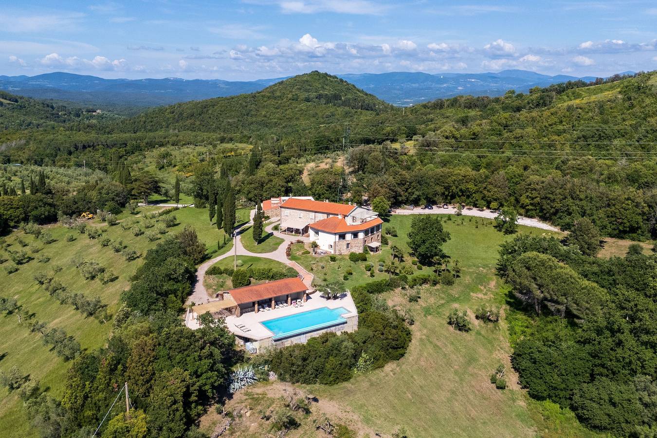 Appartamento intero, Appartamento 'Agriturismo Il Ghiaccio - Quercia' con piscina condivisa, Wi-Fi e aria condizionata in Suvereto, Costa degli Etruschi