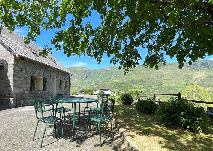 Casa de huéspedes para 4 personas, con jardín y terraza, Se admiten mascotas en Pais Vasco Frances