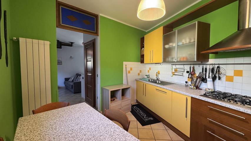 Appartement entier, Appartement de vacances pour 5 personnes avec vue in Baveno, Comune di Baveno