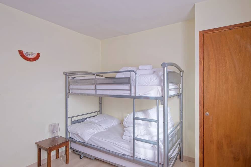 Geheel appartement, Apartment in Auron 100 meters from the slopes in Auron, Saint-Étienne-de-Tinée