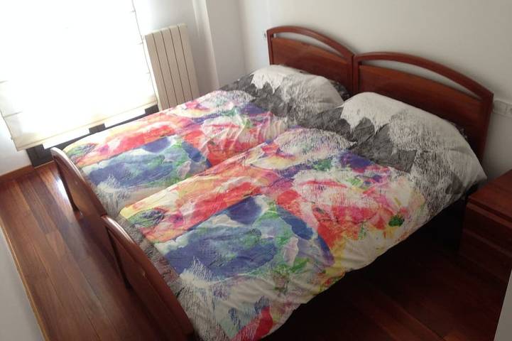 Gîte pour 4 personnes, avec balcon à Vic - 4