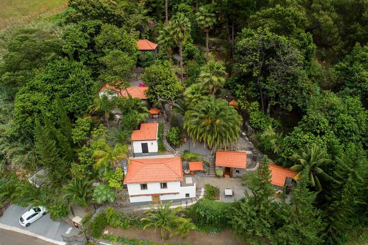 Holiday Home 'Farrah's House' in Pináculo, Tabua
