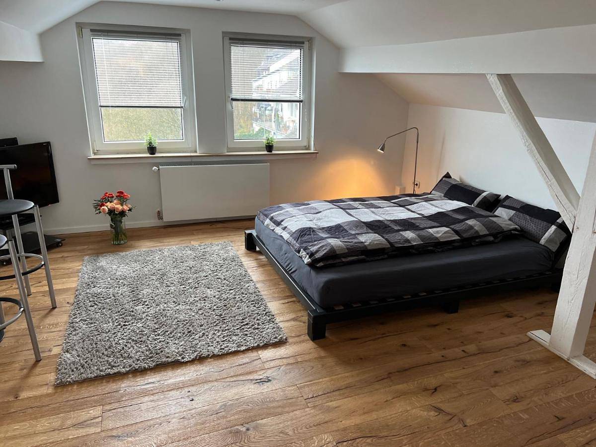 Ganze Wohnung, One-Bedroom Apartment in Herdecke, Ennepe-Ruhr-Kreis