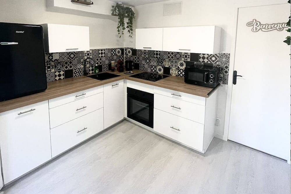 Entire apartment, Le Golf Balnéo - Cosy & Spa in Saint-Étienne, Loire