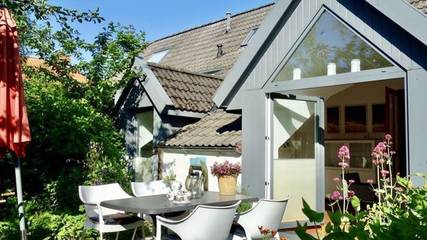 Ferienhaus für 4 Personen, mit Garten und Terrasse in Emden