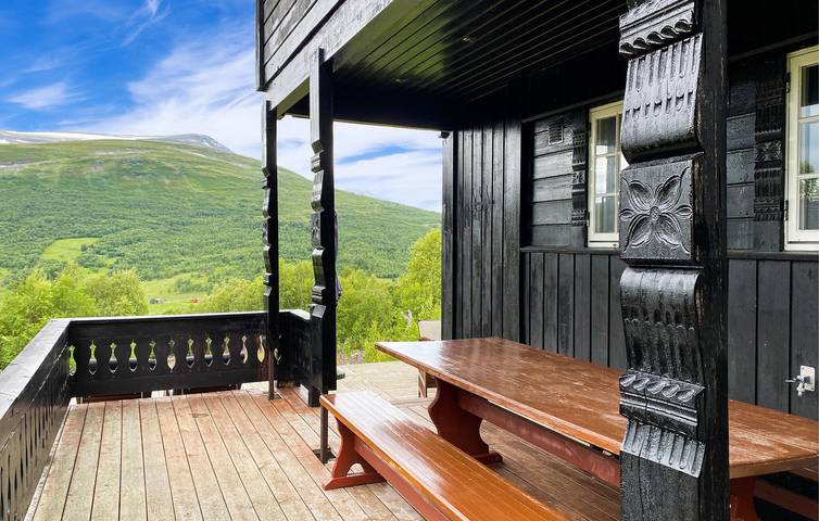 Ferienhaus für 15 Personen mit Terrasse in Oppdal