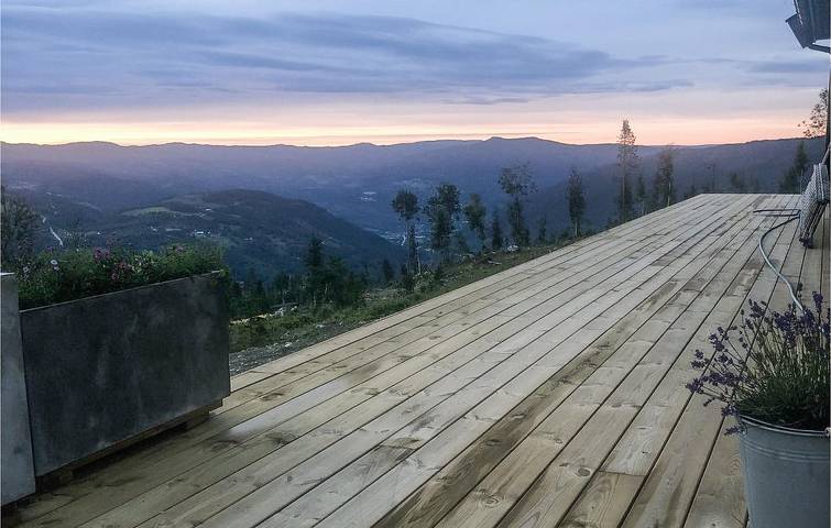 Ferienhaus für 9 Personen mit Terrasse in Gol