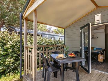 Wohnwagen für 4 Personen in La Flotte, Côte des Fleurs, Bild 2