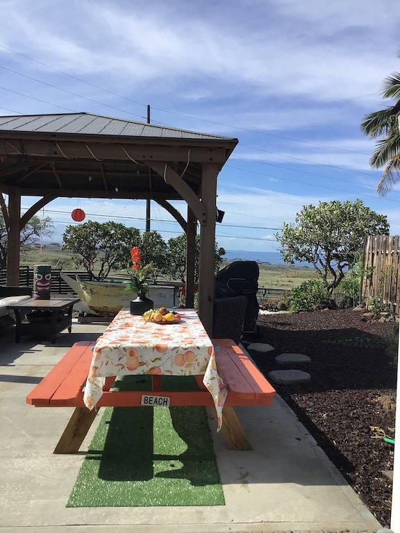 Oceanview Charmer near Hapuna Beach on Big Island, Massage Chair! in Waikui, Kawaihae