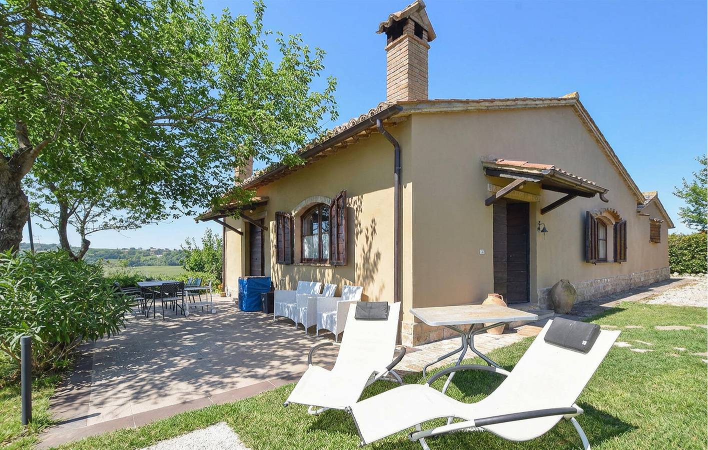 Appartement confortable avec piscine, Wi-Fi et parking près de Casteltodino in Acquasparta, Province de Pérouse