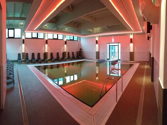 Ferienhaus für 6 Personen, mit Garten und Sauna sowie Pool und Terrasse, kinderfreundlich im Zittauer Gebirge - 4