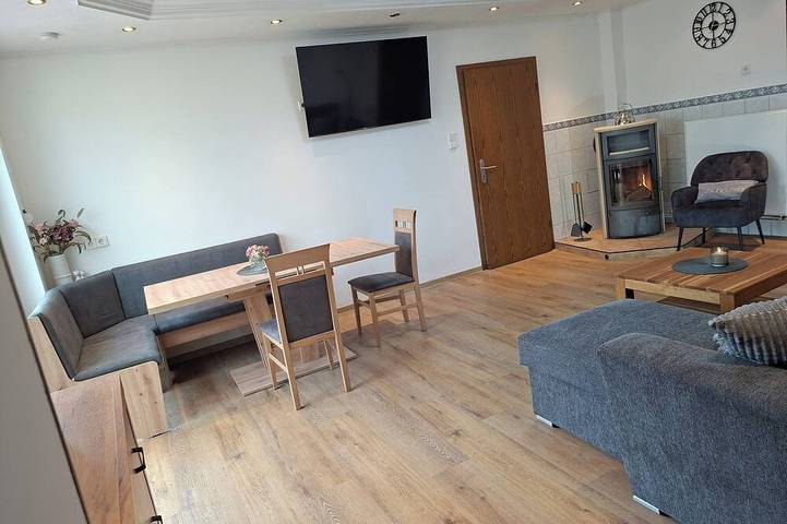 Ferienwohnung für 5 Personen, mit Terrasse und Garten - 1